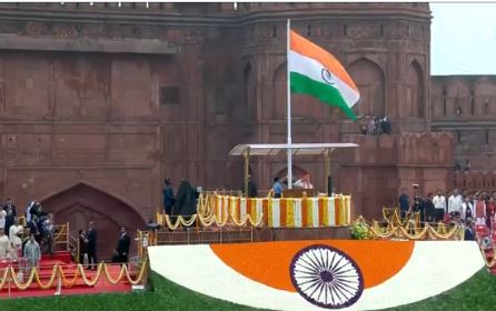 लाल किले पर 79वें स्वतंत्रता दिवस समारोह में विशेष अतिथियों में आंगनवाड़ी कार्यकर्ता, बच्चे शामिल